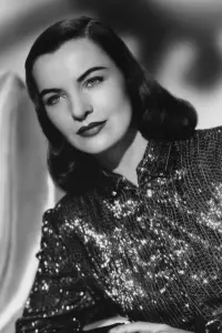 Photo Ella Raines