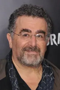 Photo Saul Rubinek