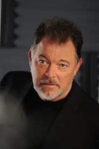 Photo Jonathan Frakes