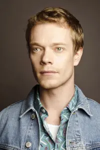 Photo Alfie Allen