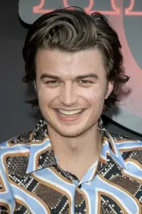 Photo Joe Keery