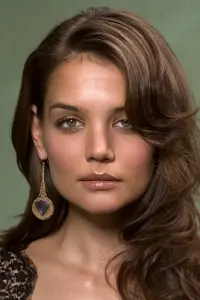 Photo Katie Holmes