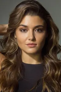 Photo Hande Erçel