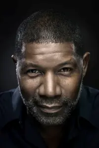 Photo Dennis Haysbert