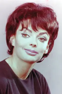 Photo Barbara Steele