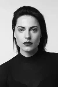 Photo Antje Traue