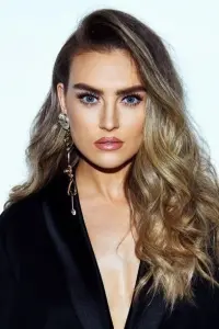 Photo Perrie Edwards