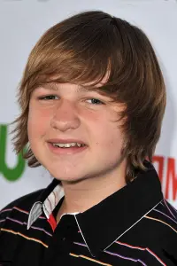 Photo Angus T. Jones