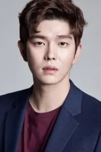 Photo Yoon Kyun-sang