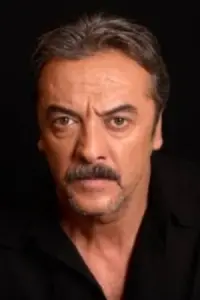 Photo Mesut Akusta