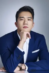 Photo Ha Seok-jin