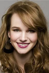 Photo Kay Panabaker