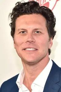 Photo Hayes MacArthur