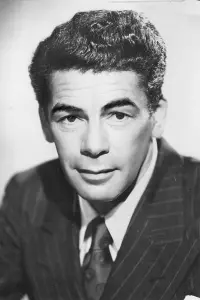 Photo Paul Muni