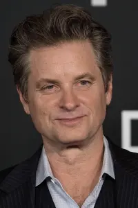 Photo Shea Whigham