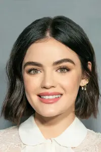 Photo Lucy Hale