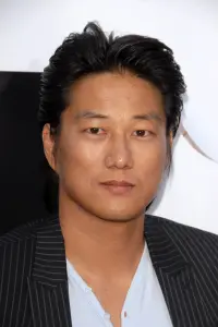 Photo Sung Kang