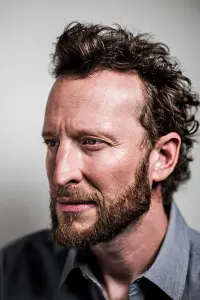 Photo Bodhi Elfman