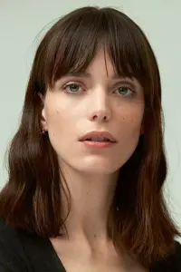 Photo Stacy Martin