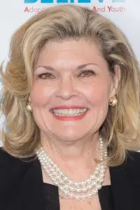 Photo Debra Monk