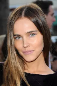 Photo Isabel Lucas