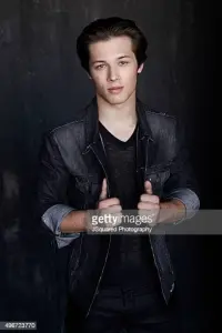 Photo Leo Howard