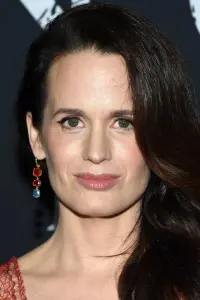 Photo Elizabeth Reaser