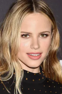 Photo Halston Sage