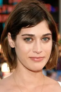 Photo Lizzy Caplan