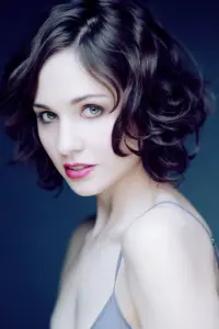 Photo Tuppence Middleton