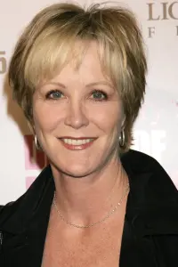 Photo Joanna Kerns