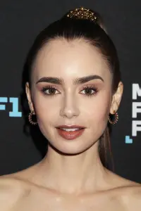 Photo Lily Collins