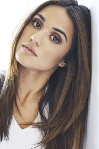 Photo Summer Bishil