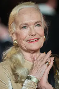 Photo Shirley Eaton