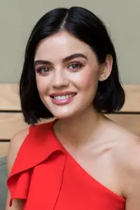 Photo Lucy Hale