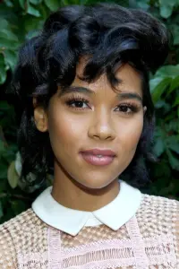 Photo Alexandra Shipp