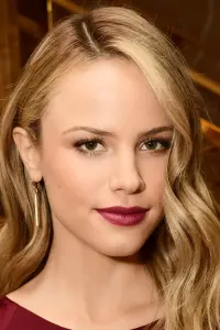 Photo Halston Sage