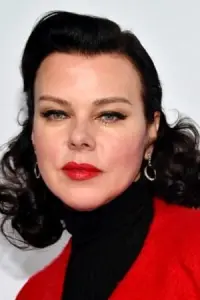 Photo Debi Mazar