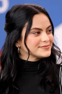 Photo Camila Mendes