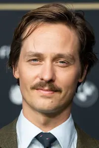 Photo Tom Schilling