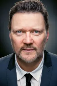 Photo Ian Puleston-Davies