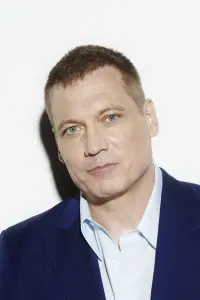 Photo Holt McCallany