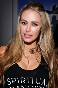 Photo Nicole Aniston