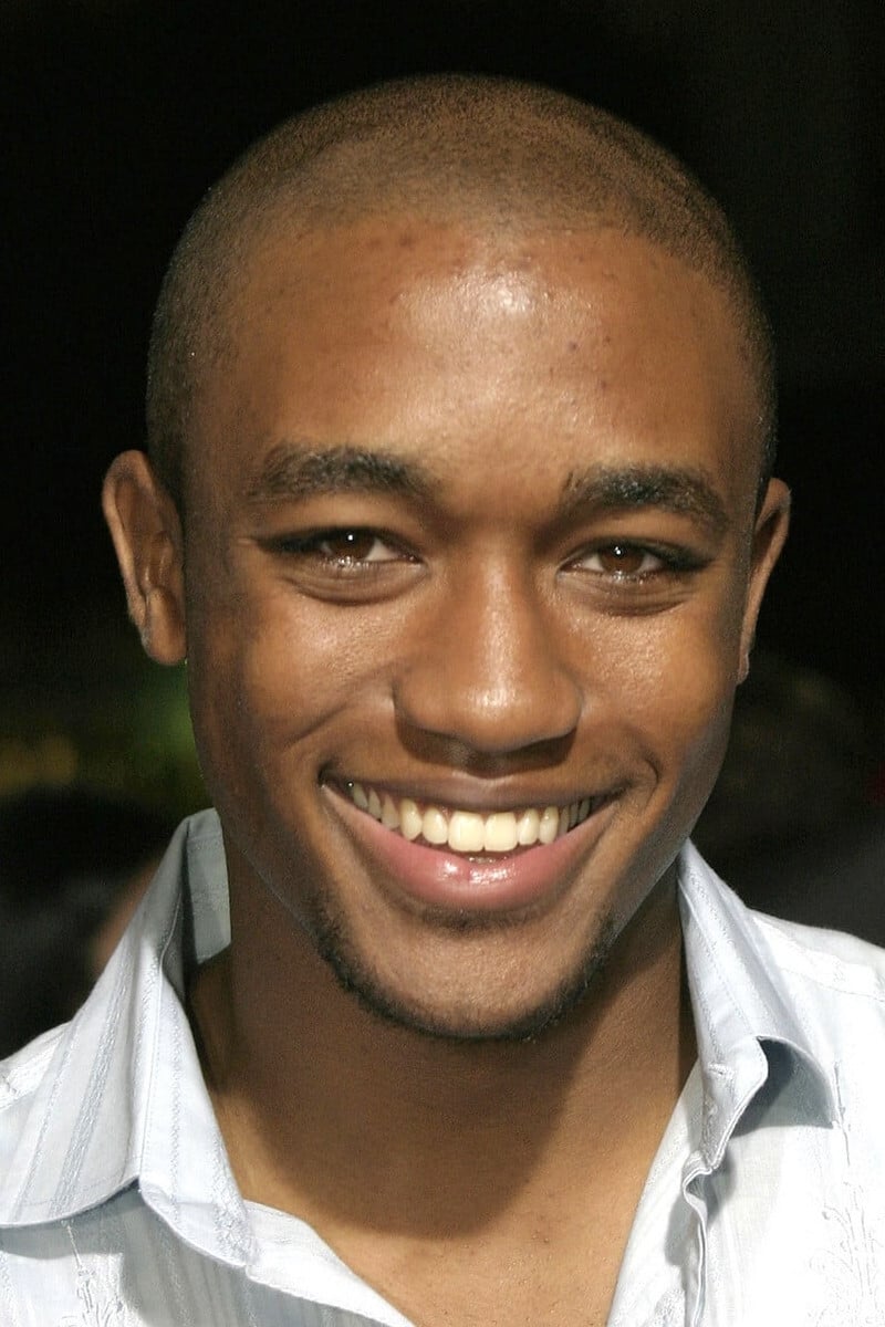 Photo Lee Thompson Young