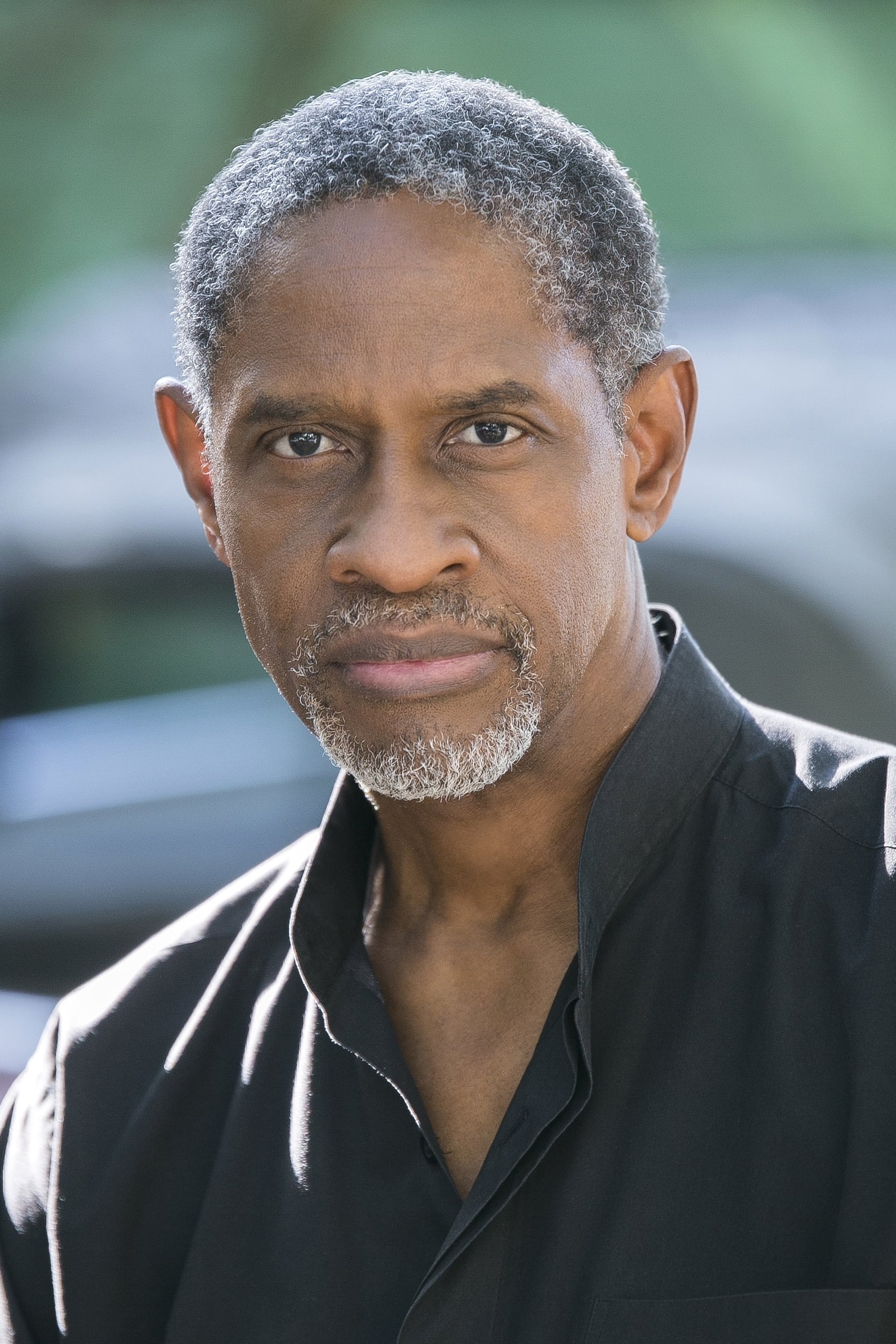 Photo Tim Russ