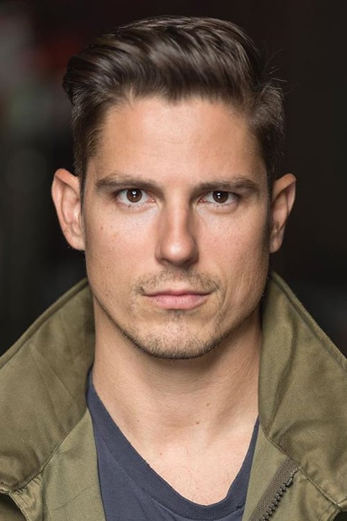 Photo Sean Faris