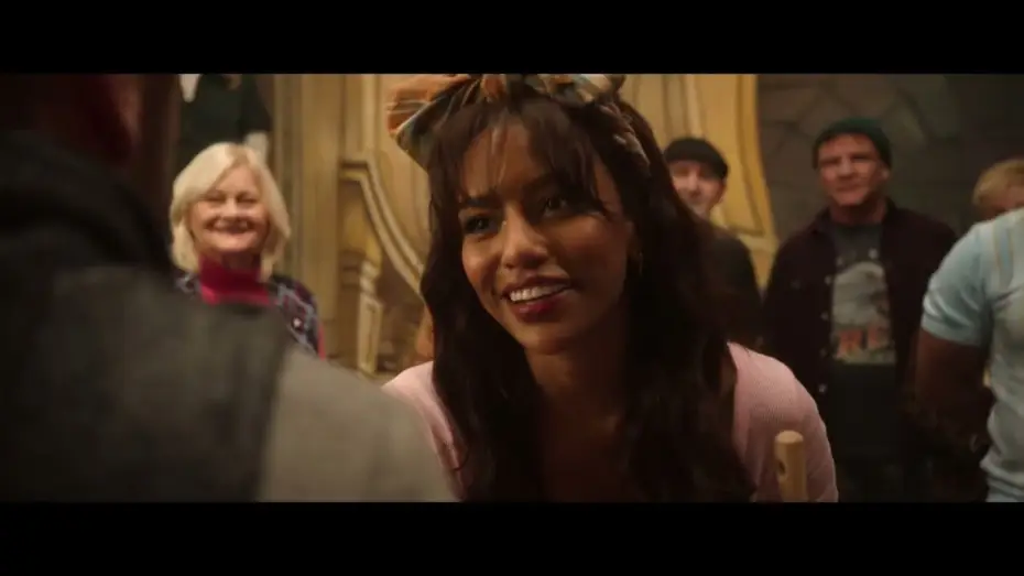 Watch film Tinsel Town | &ldquo;Welcome to Stoneford&rdquo;