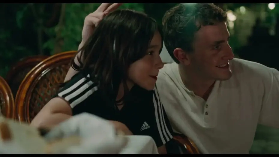 Watch film Aftersun | Tr&aacute;iler oficial (VOSE)