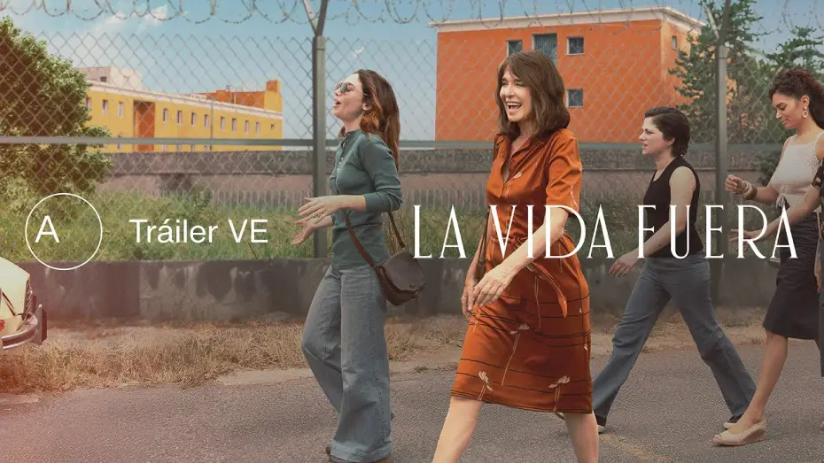 Watch film Fuori | La vida fuera - #trailer espa&ntilde;ol VE - Avalon