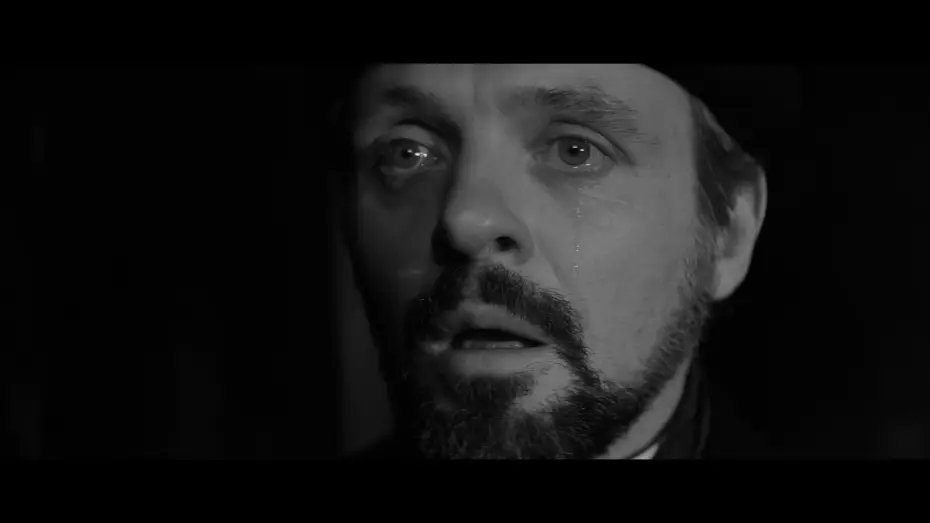 Watch film The Elephant Man | El hombre elefante | Tr&aacute;iler espa&ntilde;ol VOSE | Avalon